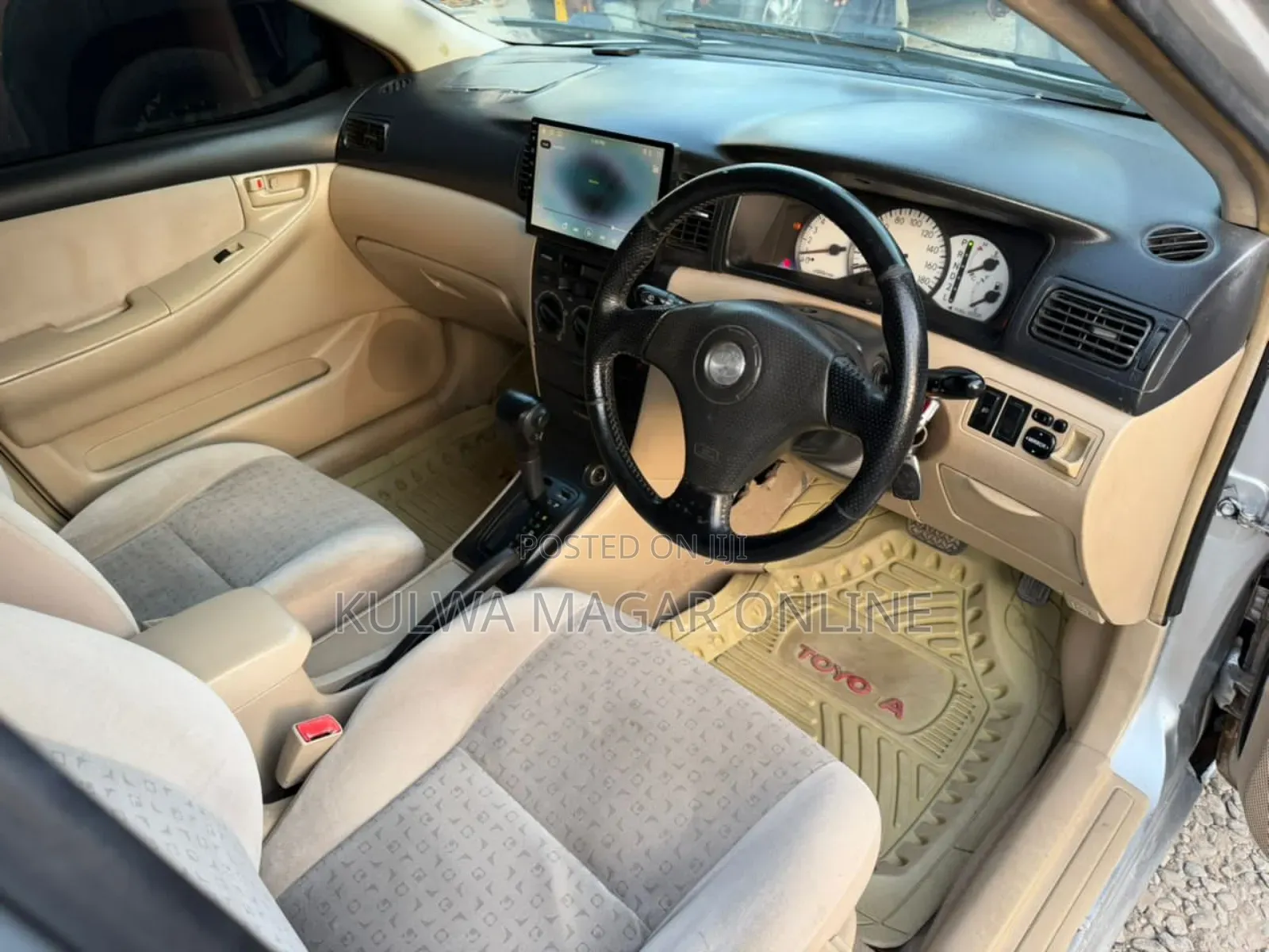 Toyota Corolla RunX 2004 Silver