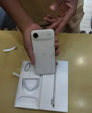 New Apple iPhone Air 256 GB Gold