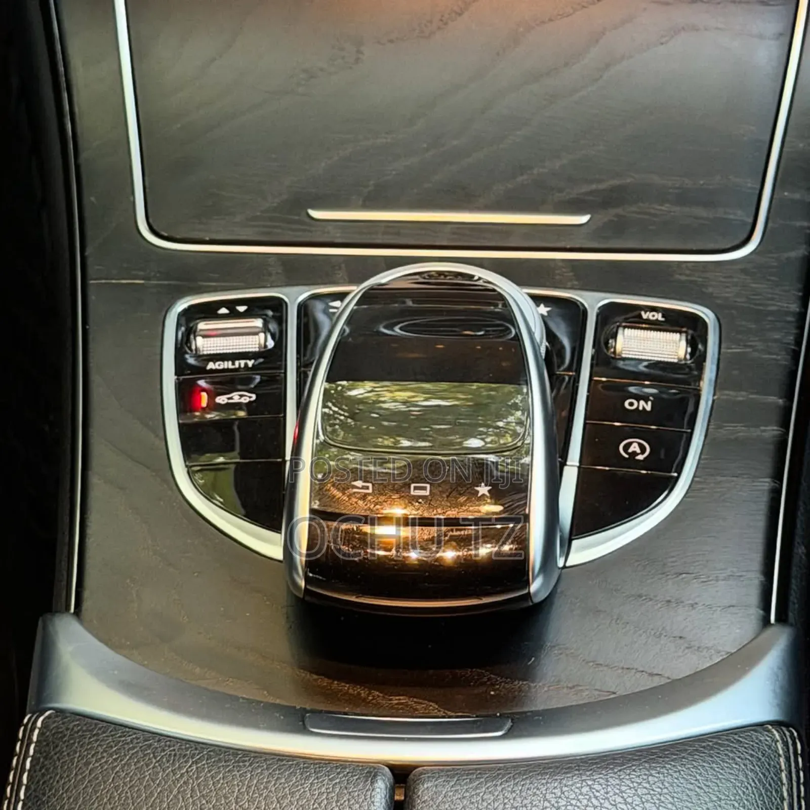 Mercedes-Benz C200 2015 Silver