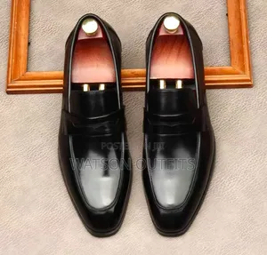 Viatu or Men's Shoes Preciously Worth