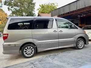Toyota Alphard 2.4 Petrol FWD 2005 Gold