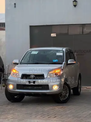 Toyota Rush 1.5 RWD 2010 Silver
