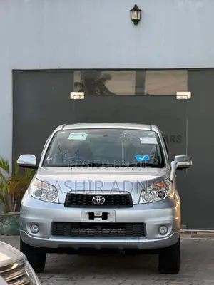 Toyota Rush 1.5 RWD 2010 Silver