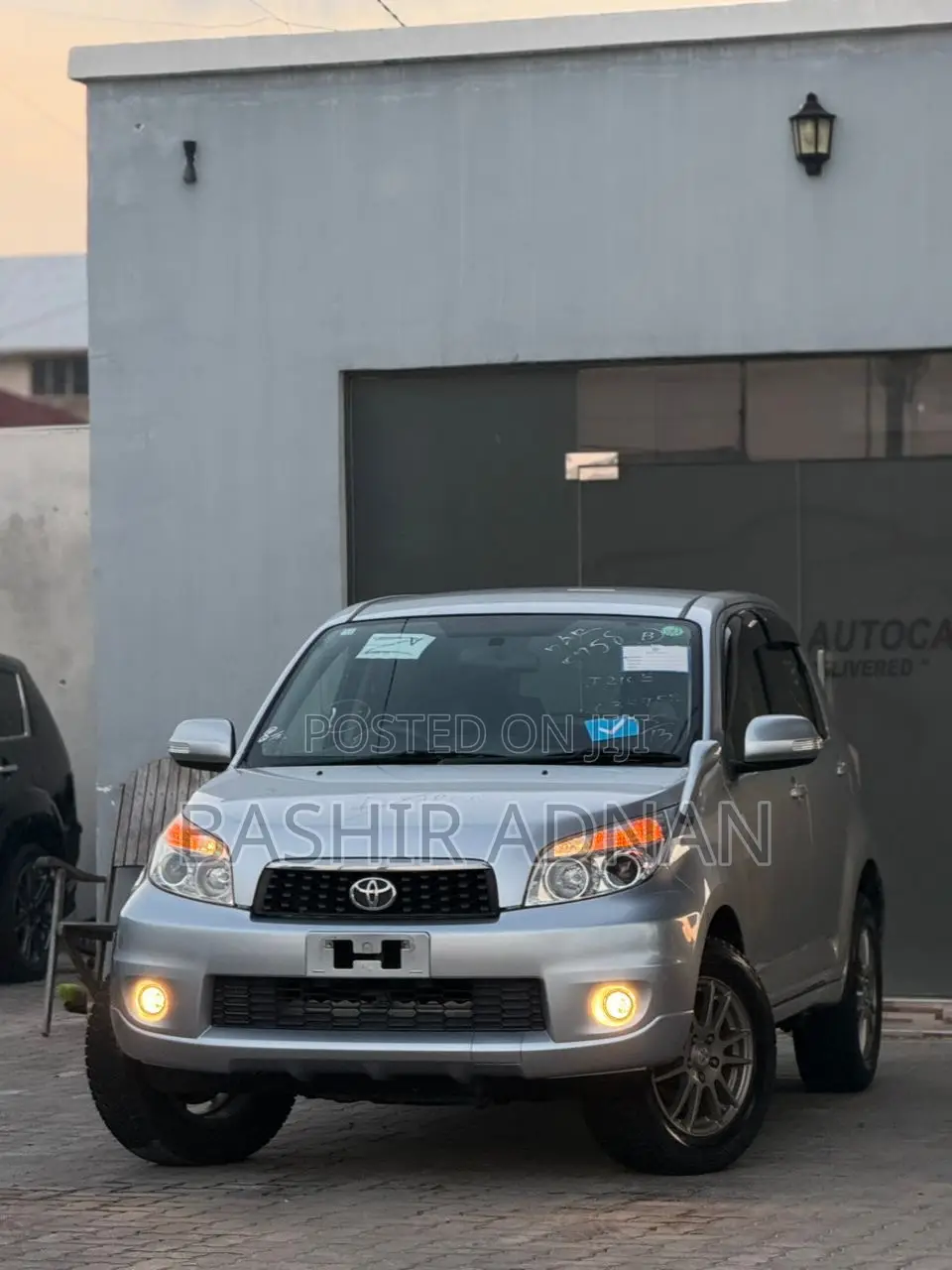 Toyota Rush 1.5 RWD 2010 Silver