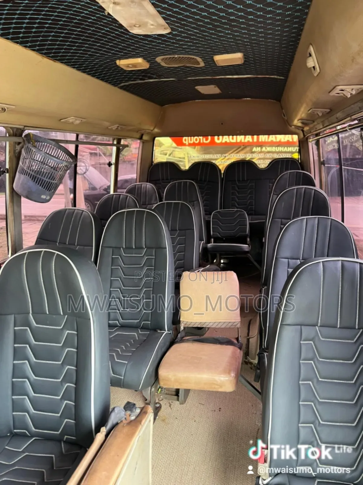 Toyota Coaster 2000 Black