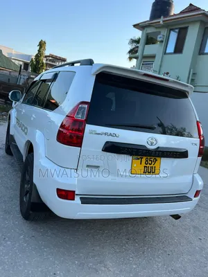 Toyota Land Cruiser Prado 2008 White