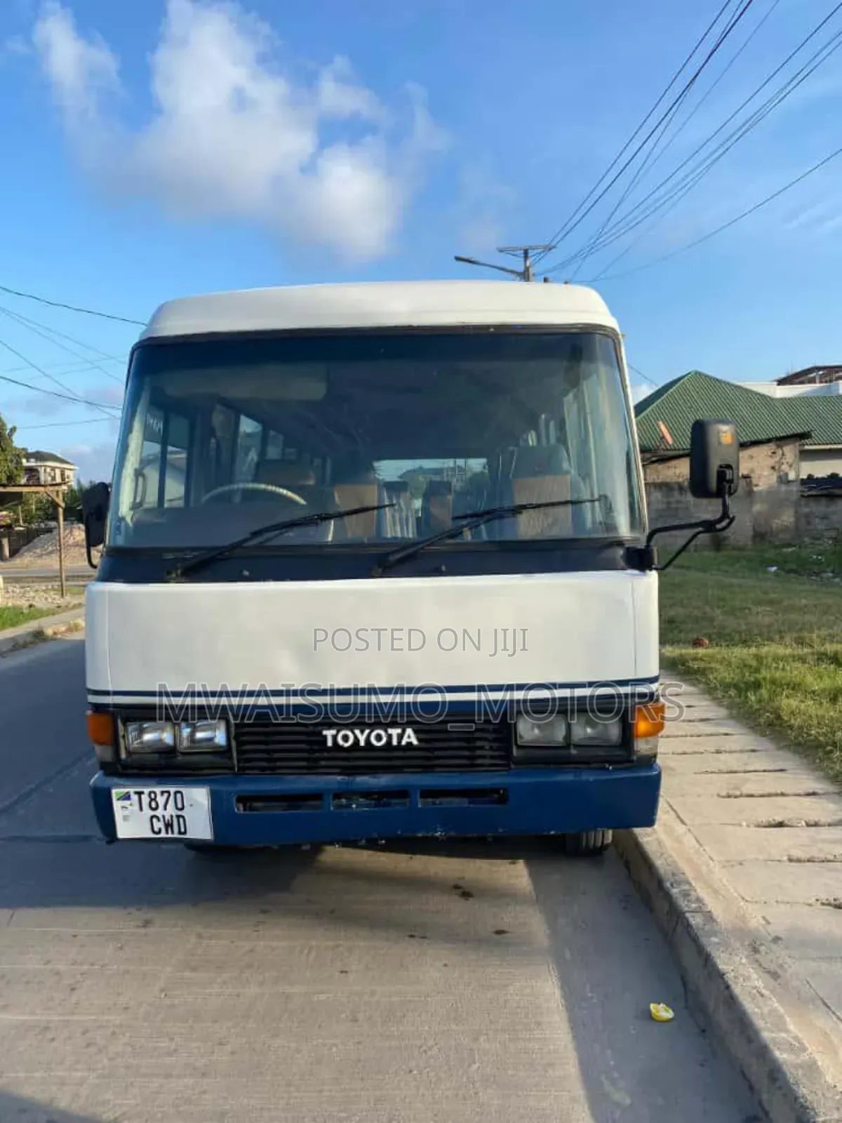 Toyota Coaster 1996 White