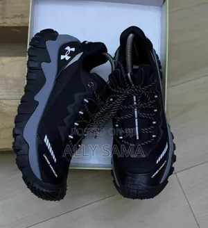 Men's Sneakers Under Armor New Design