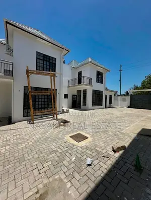 3bdrm Apartment in Magorofani, Goba for rent