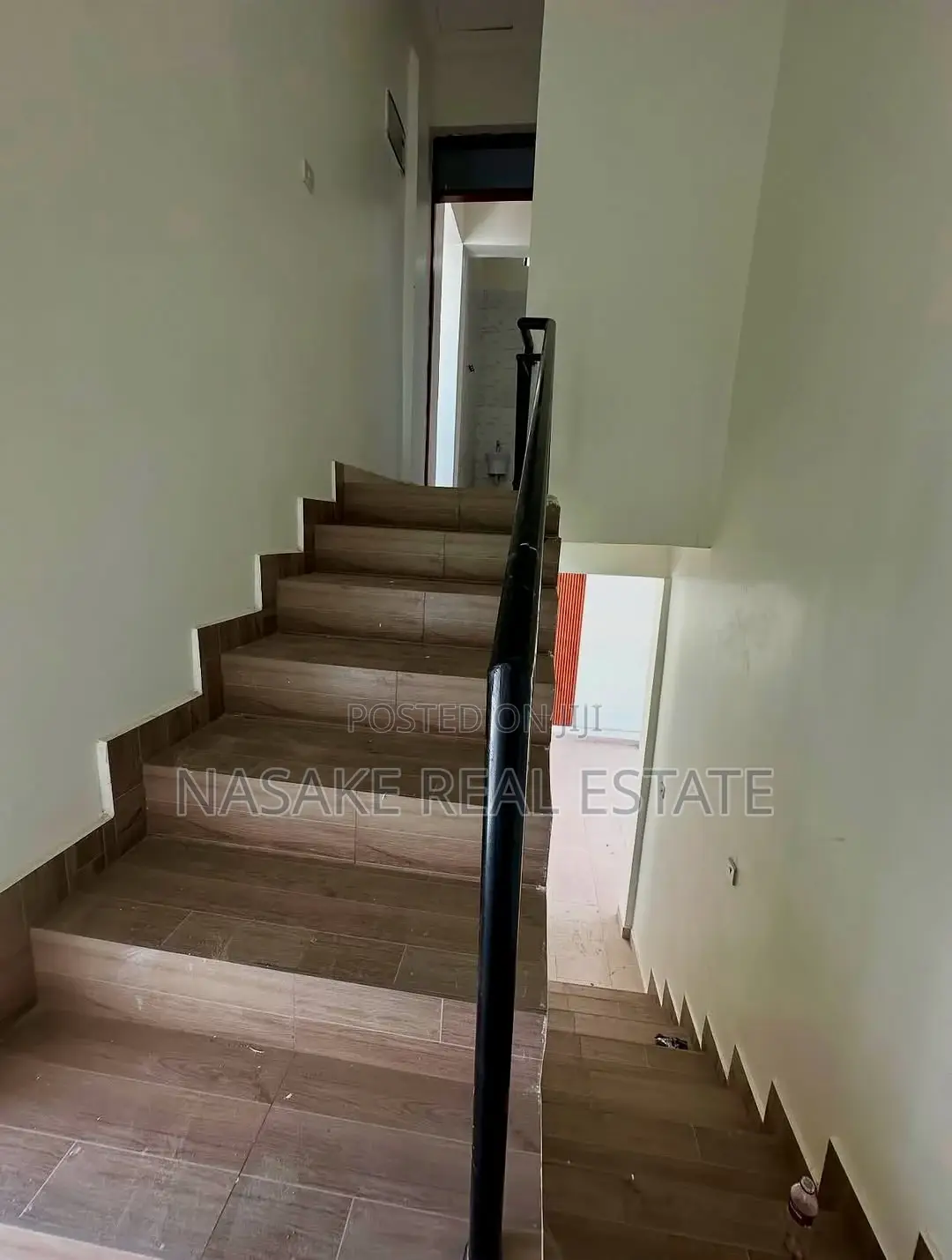 3bdrm Apartment in Magorofani, Goba for rent
