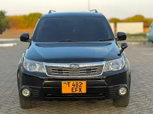 Subaru Forester 2011 Black