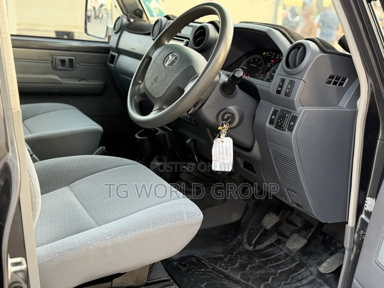 Toyota Land Cruiser 2018 Gray