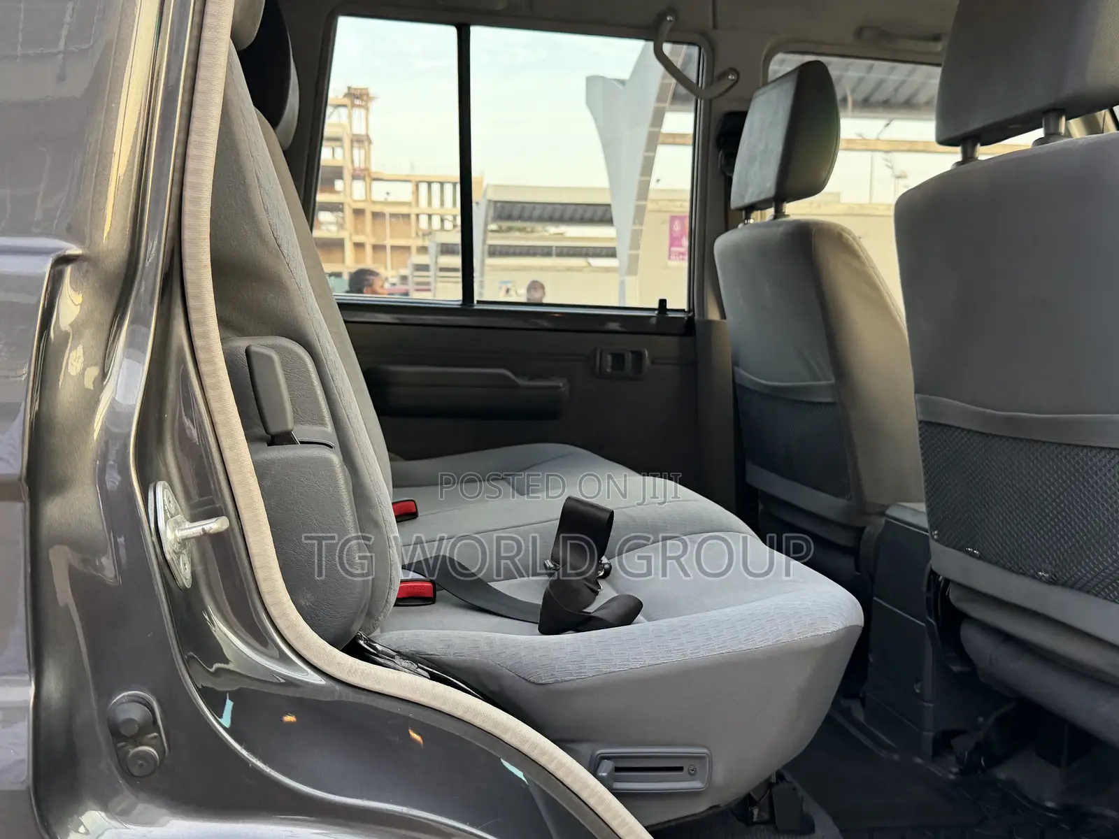 Toyota Land Cruiser 2018 Gray