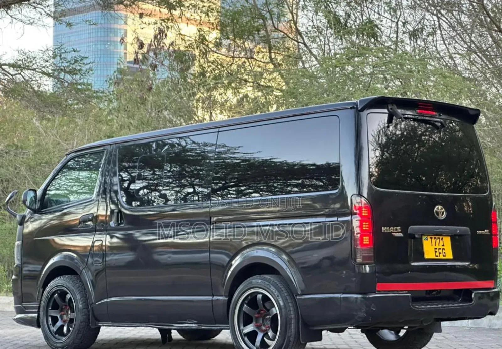 Toyota HiAce 2010 Black
