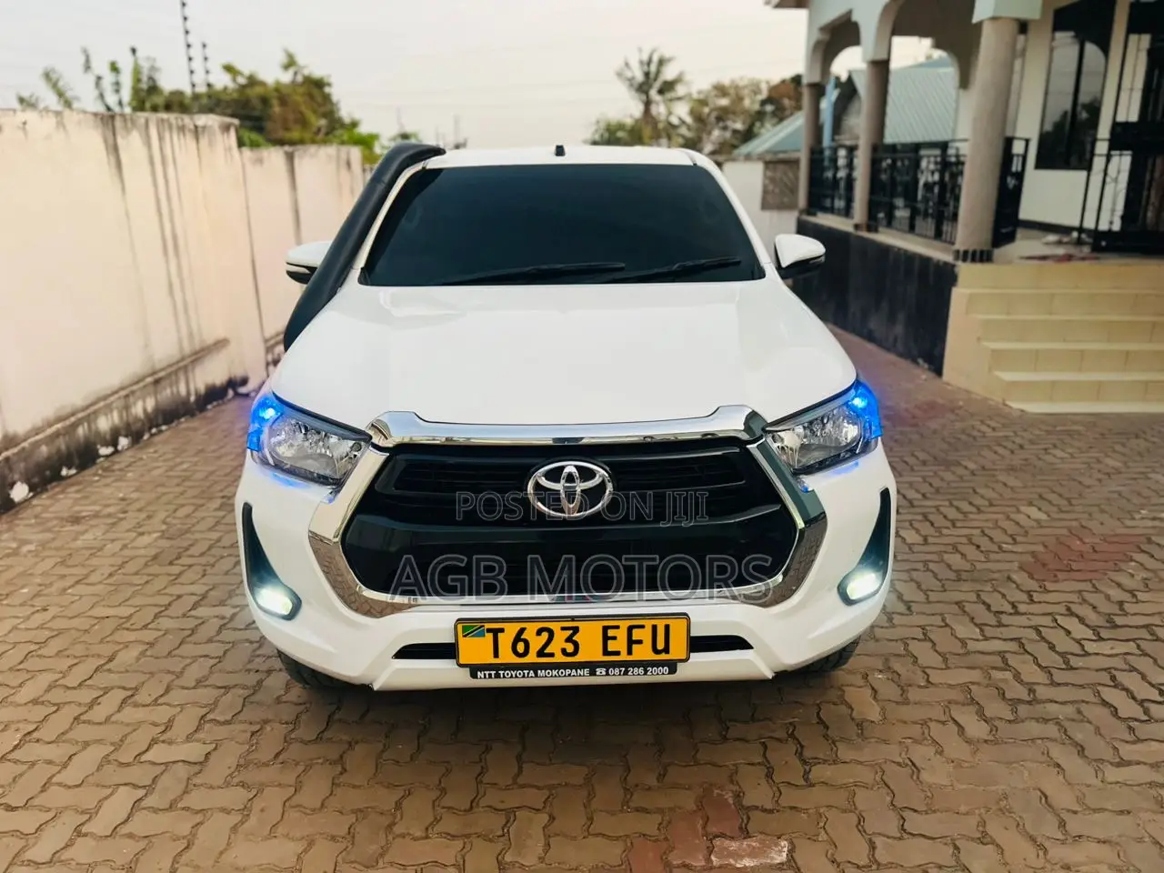 Toyota Hilux Revo Smart Cab Deisel 2.8 AWD 2020 White