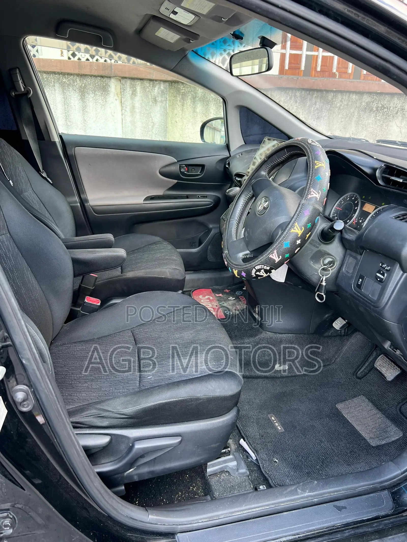 Toyota Wish 2012 Black