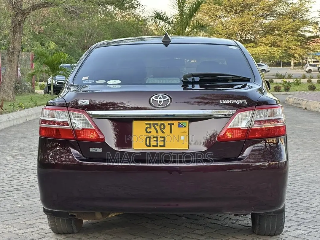 Toyota Premio 2010 Maroon