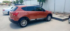 Nissan Dualis 2009 Maroon