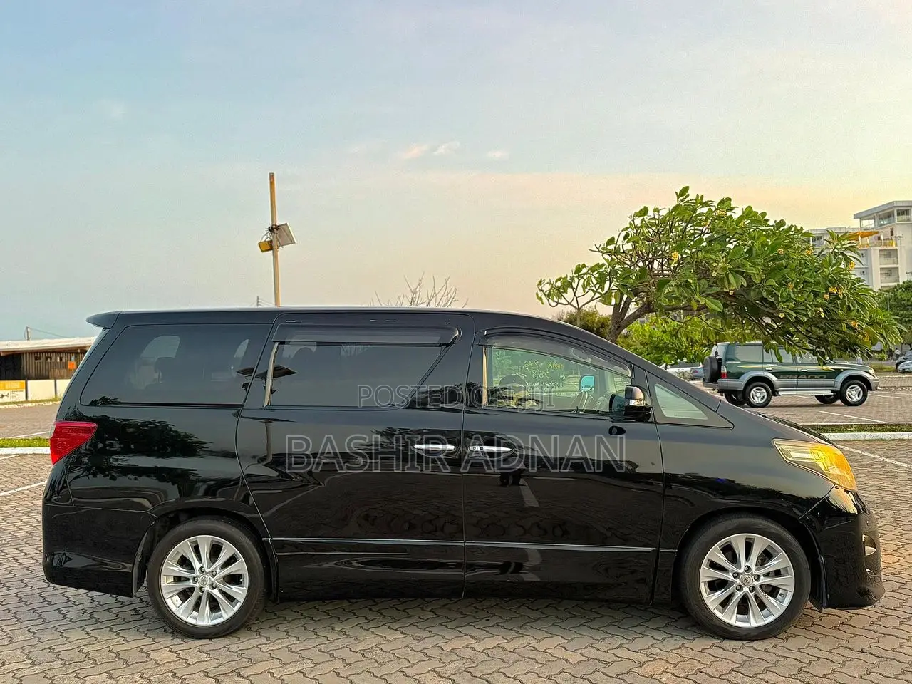 Toyota Alphard 2010 Matt Black