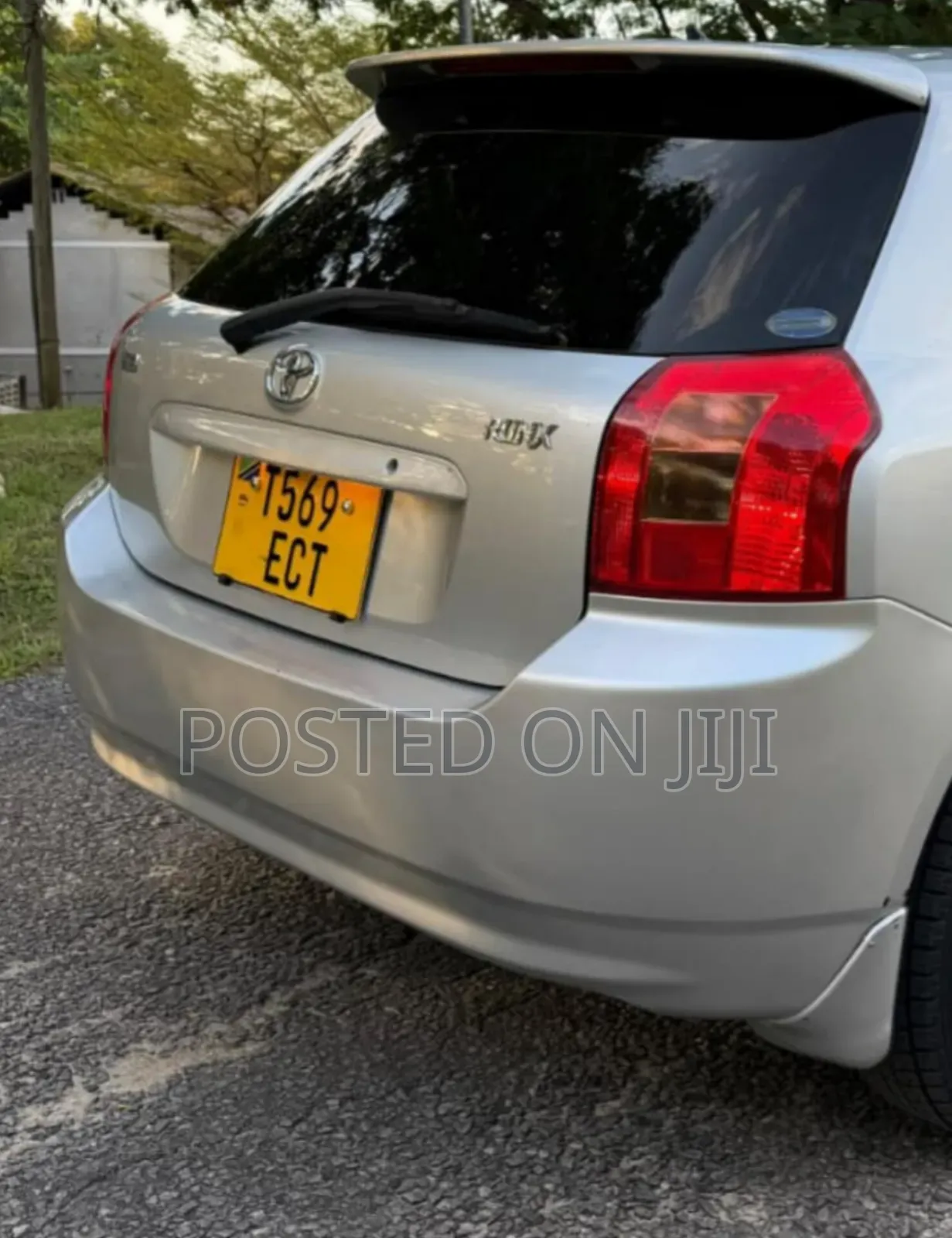 Toyota Corolla RunX 2004 Silver