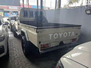 Toyota Land Cruiser 2022