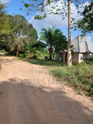 3bdrm House in Kwarubaha, Mkuranga for sale