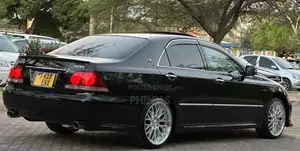 Toyota Crown 2006 Black