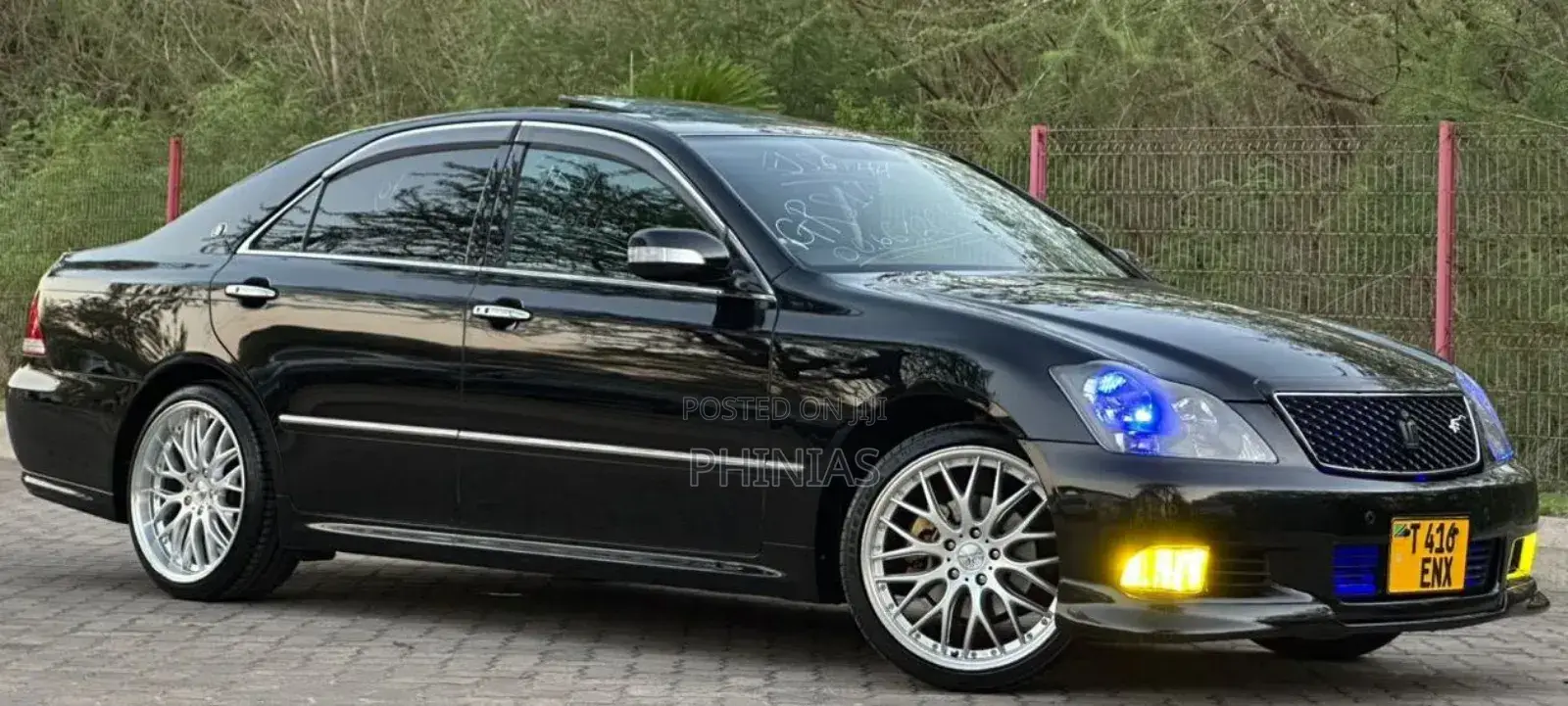 Toyota Crown 2006 Black