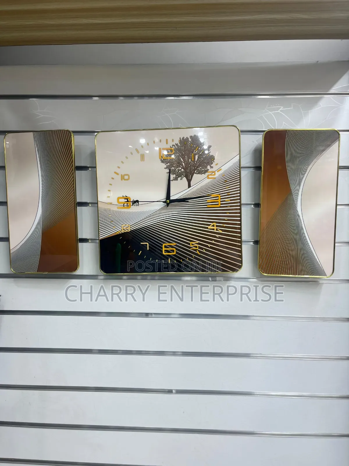 3 PCS Clock
Marble Material (20*40/ 40*40/ 20*40)Cm for Home or Office