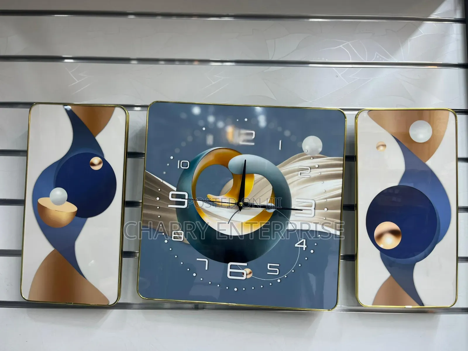 3 PCS Clock
Marble Material (20*40/ 40*40/ 20*40)Cm for Home or Office