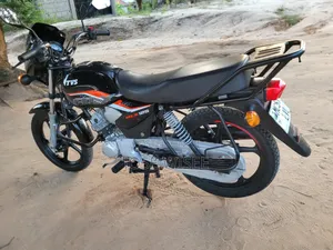TVS HLX 125 2025 Black