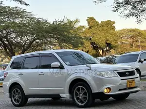 Subaru Forester 2009 White