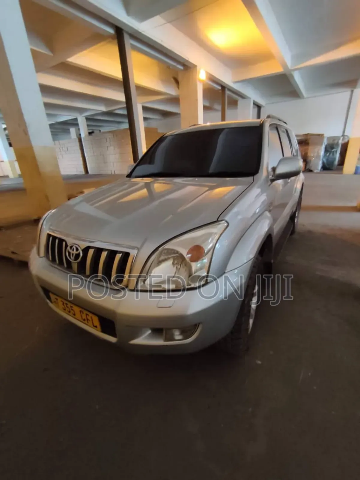 Toyota Land Cruiser 2005 Silver