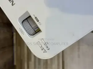 Nec Projector 100+ Inches Screen Display