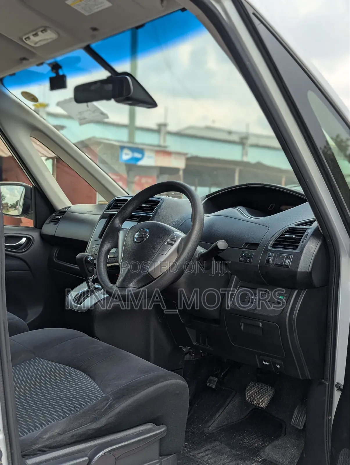 Nissan Serena 2008 Silver