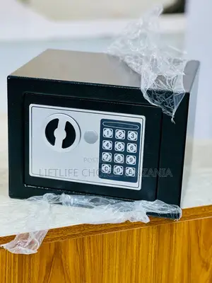 Min Safe Box (Cm 17) Kg 3