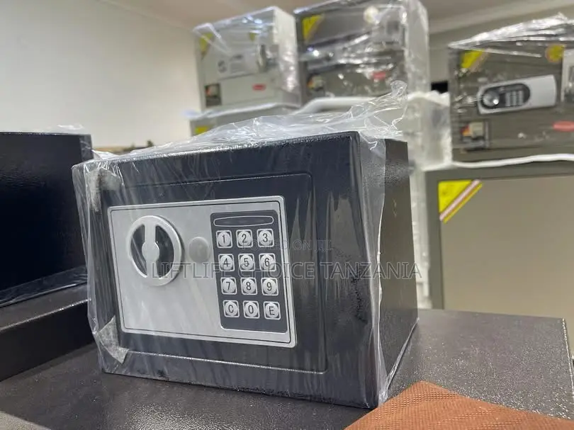 Min Safe Box (Cm 17) Kg 3