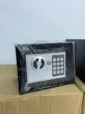 Min Safe Box (Cm 17) Kg 3