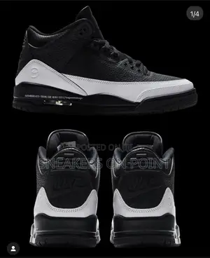 Air Jordan 3 Retro Sp Sneakers in Black and White