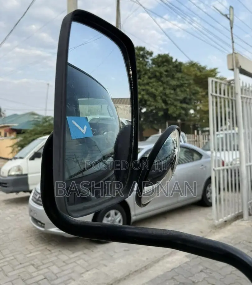 Toyota Dyna Truck Boxbody 1.5 Tonnes Unregistered(Mpya) Chasis.