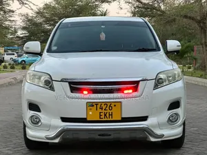 Toyota Vanguard 2009 White