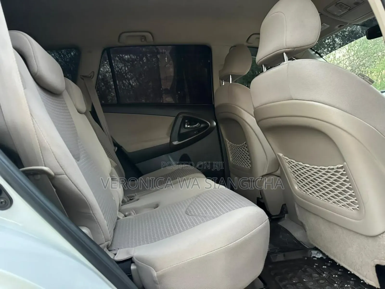 Toyota Vanguard 2009 White