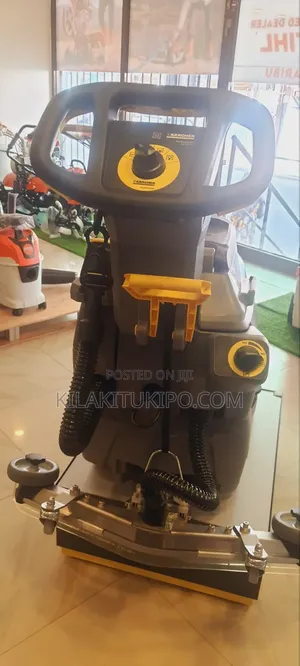 Karcher Professional Scrubber Dryer Bd 43/35 C