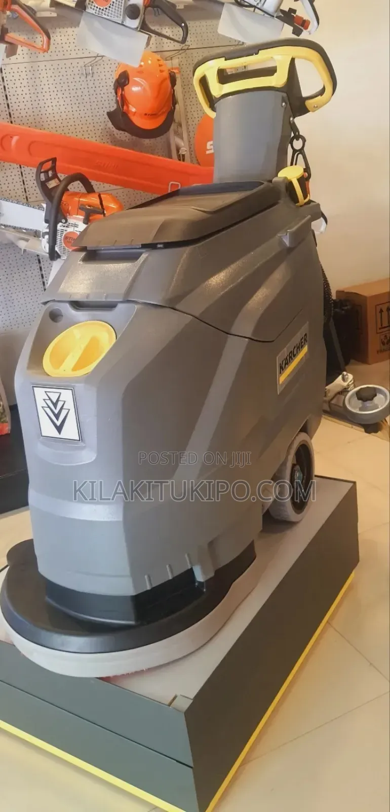 Karcher Professional Scrubber Dryer Bd 43/35 C