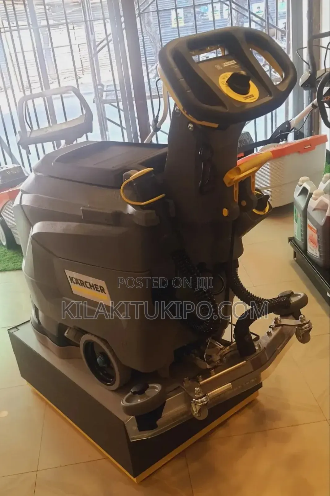 Karcher Professional Scrubber Dryer Bd 43/35 C
