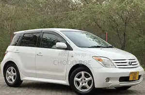 Toyota IST 2006 Pearl