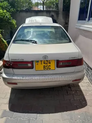 Toyota Corona Premio 1998 White