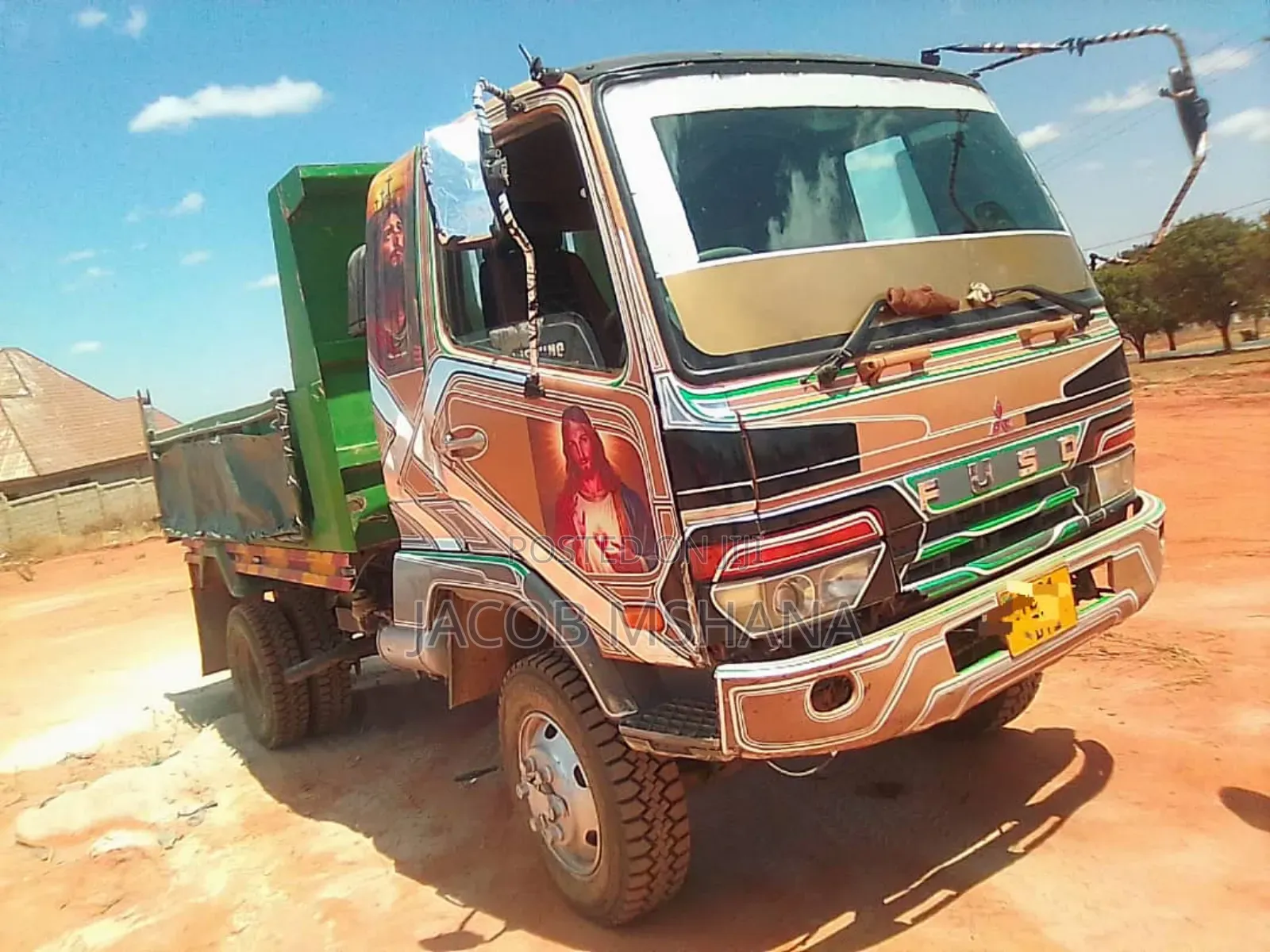 Fuso Tipa Engine 17