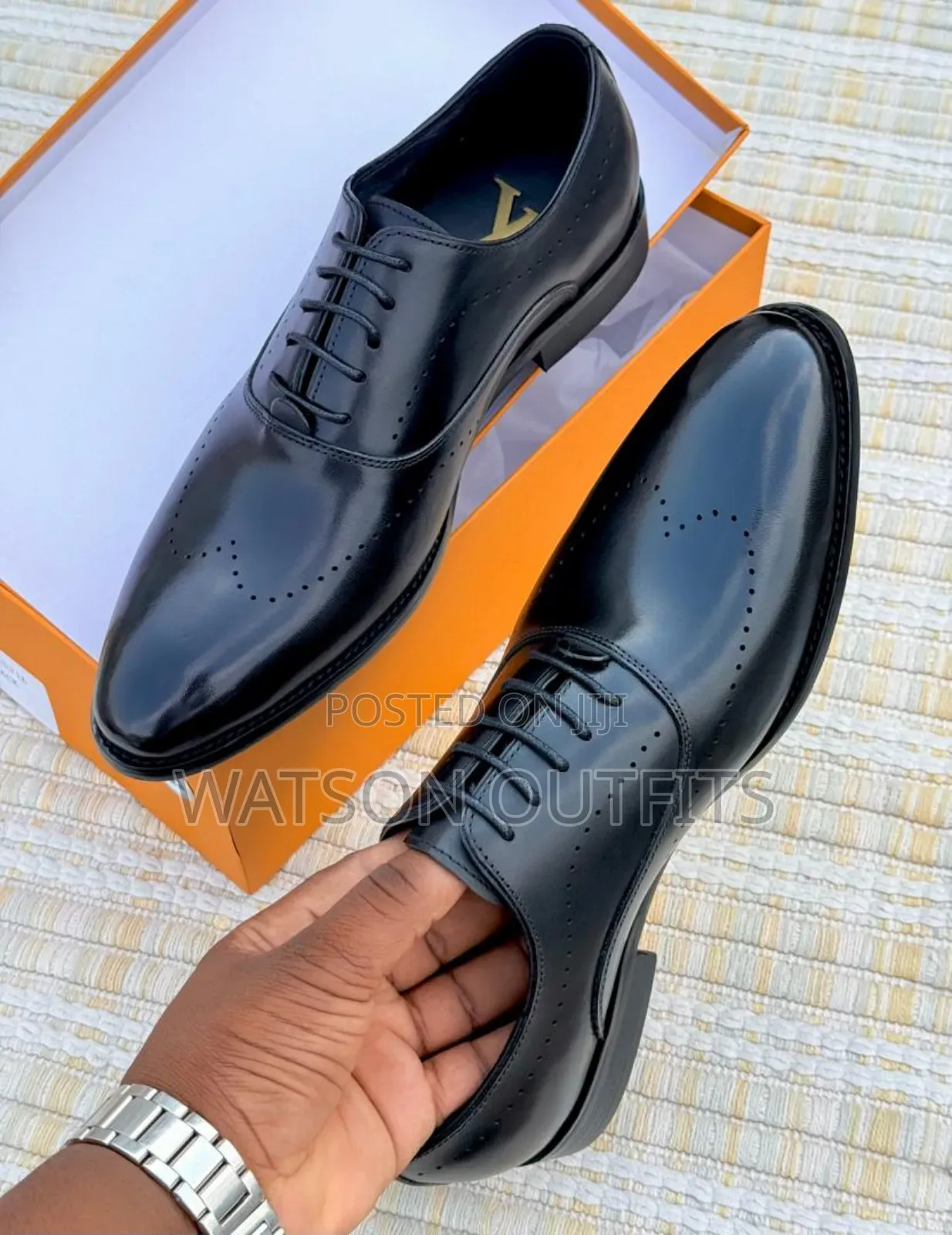 Viatu Kwa Wanaume or Shoes for Men's in the Lv