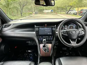 Toyota Harrier 2017 Black